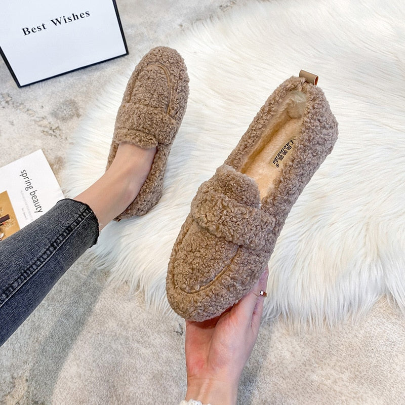 Vibonanza | Lamswollen Pluche Pantoffels met Antislip Zool