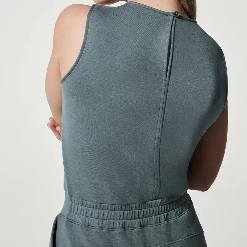 Vibonanza | Mouwloze Jumpsuit met Verstelbare Taille