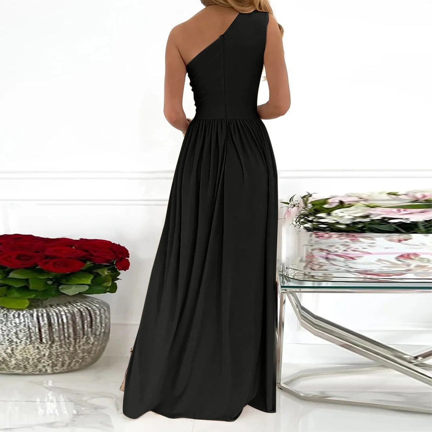 Vibonanza | Lichtbruine One Shoulder Avondjurk
