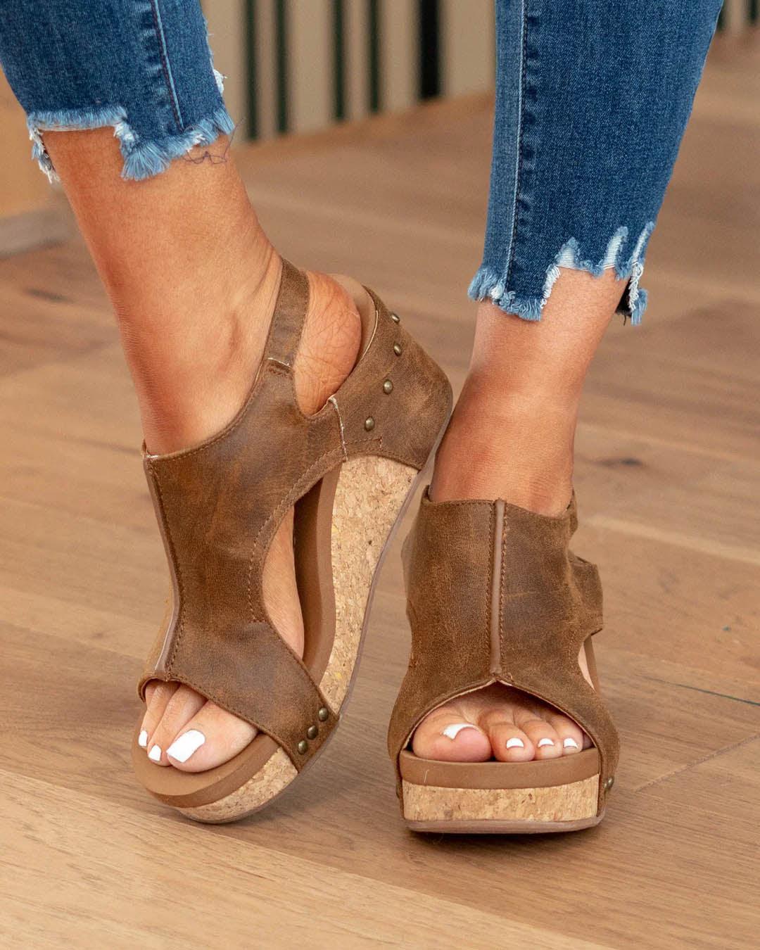 Vibonanza | Zomerse Dames Sandalen met Sleehak en Klittenbandsluiting