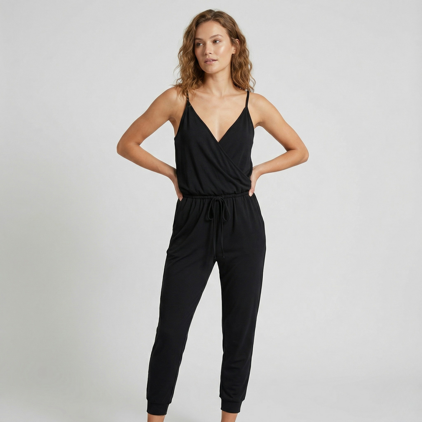 Vibonanza | Dames Mouwloze Olijfgroene Jumpsuit