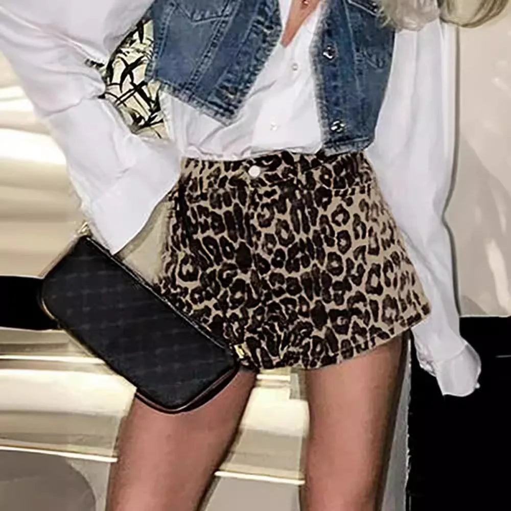 Vibonanza | Dames Hoog Taille Luipaardprint Shorts