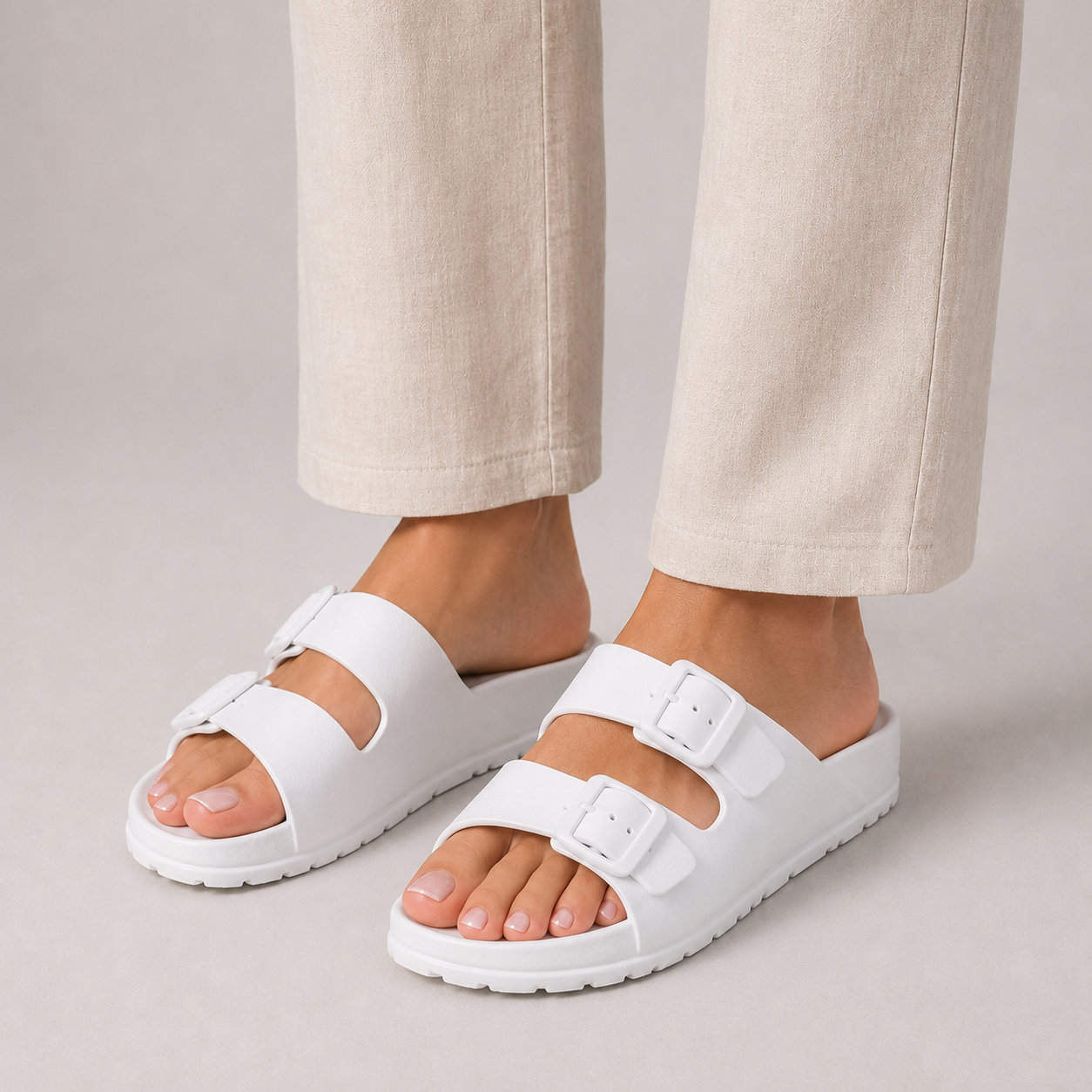Vibonanza | Slippers met Dubbele Gesp en Open Teen