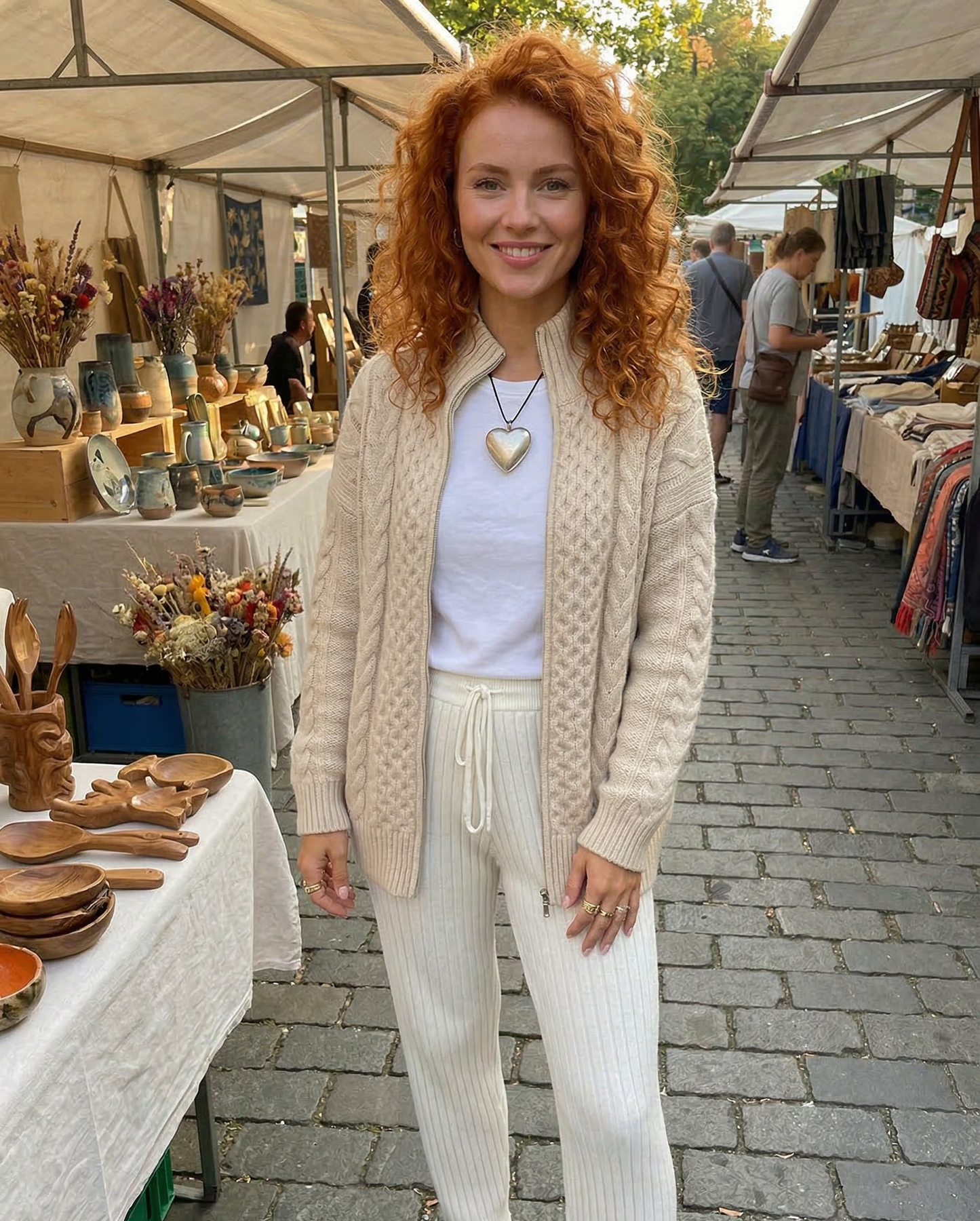Vibonanza | Lang damesvest met rits in neutraal beige