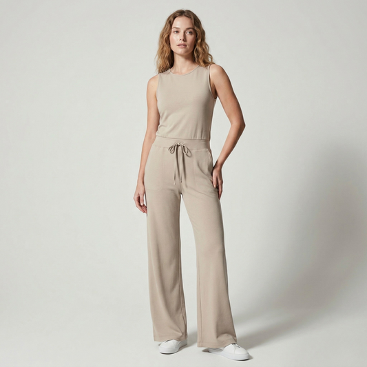 Vibonanza | Mouwloze Jumpsuit met Verstelbare Taille