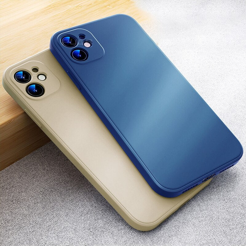 Vibonanza | Zachte Siliconen iPhone Hoes met Camerabescherming