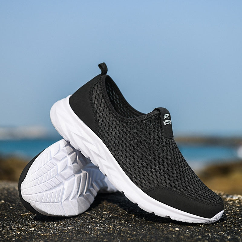 Vibonanza | Uniseks Zwarte Slip-On Sportschoenen