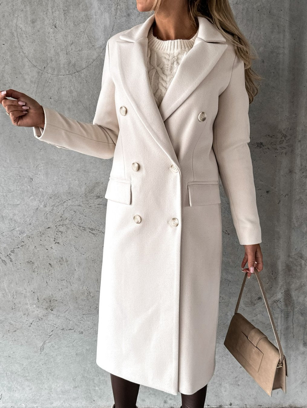 Vibonanza | Licht Beige Dubbelknoop Winterjas Dames
