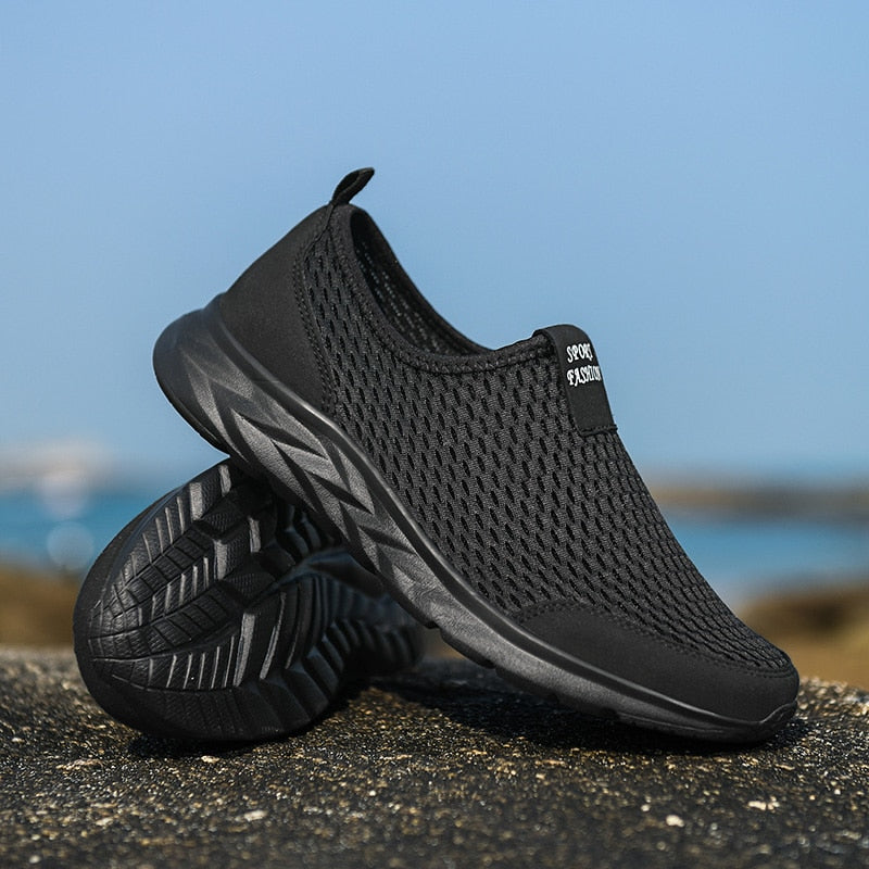 Vibonanza | Uniseks Zwarte Slip-On Sportschoenen