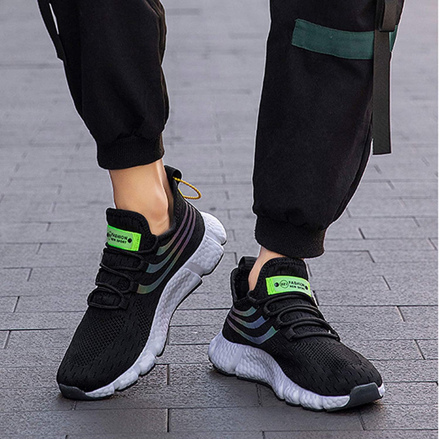 Vibonanza | Sportieve Sneakers met Flexibele Zool in Zwart of Wit