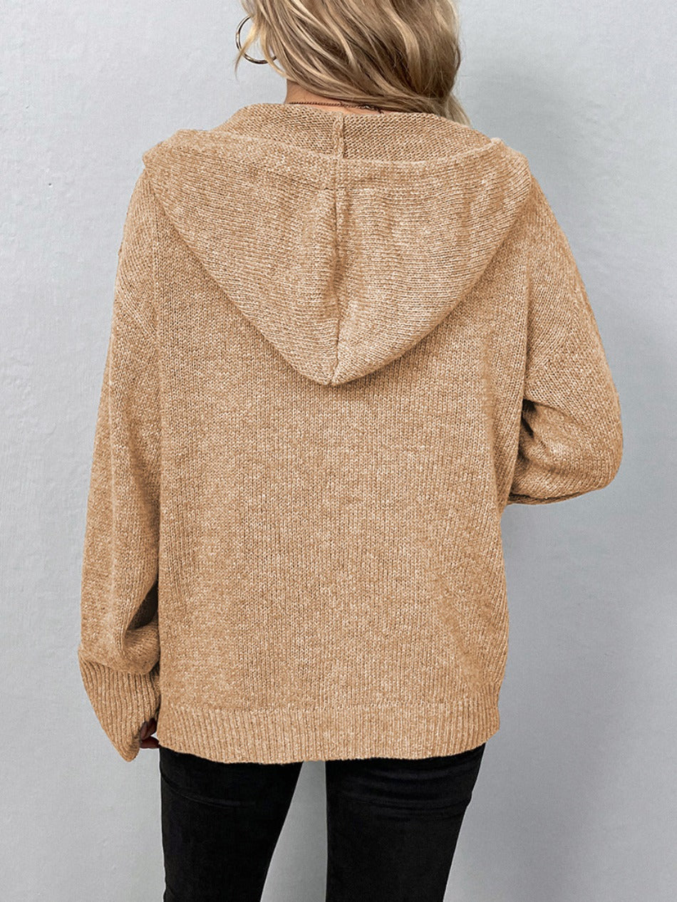 Vibonanza | Lange Beige Gebreide Cardigan met Capuchon