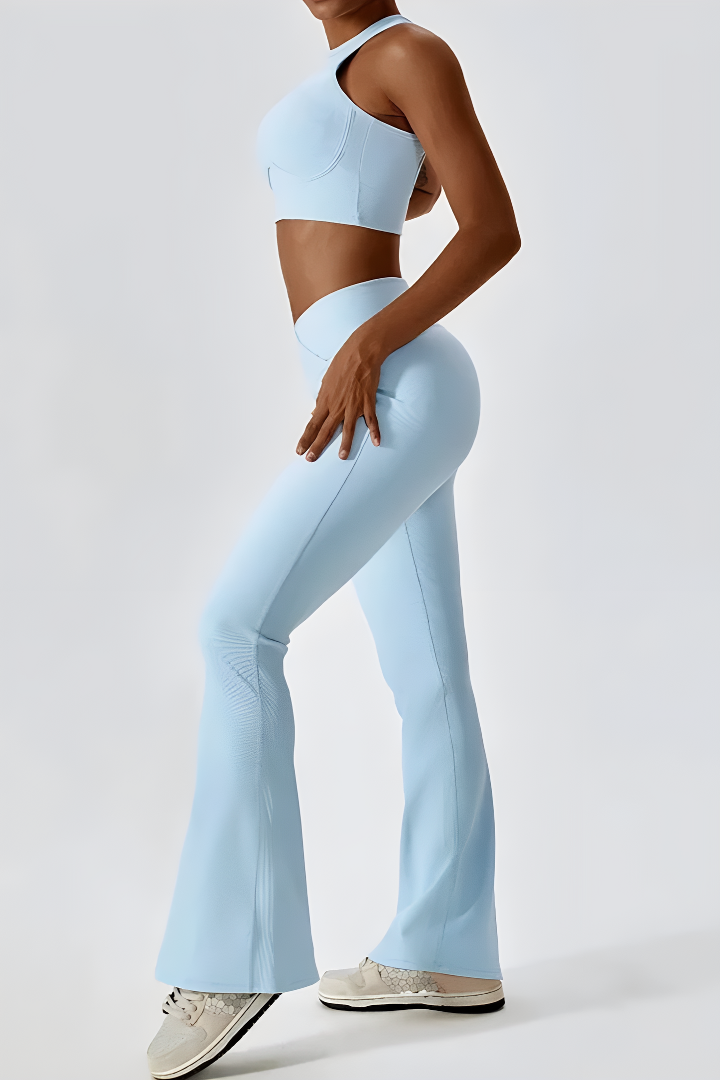Vibonanza | Flared Legging en Hoge Hals Top